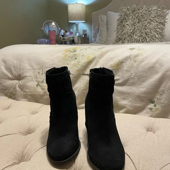 Black Suede Booies. - Picture 5 of 8